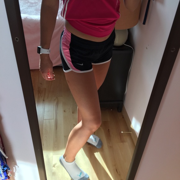 Nike Dri-fit Athletic Shorts (Girls M) - Picture 7 of 11